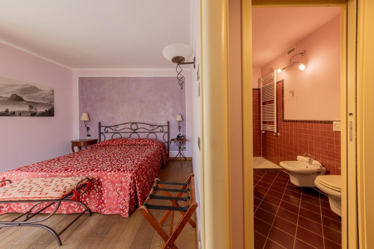 Double or Twin Room Partial Lake View